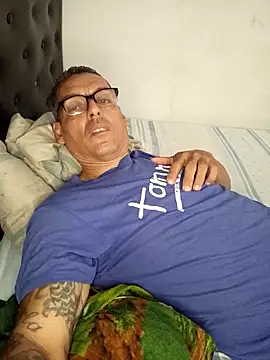 Carlos-0425 online show from 05/11/26, 04:29