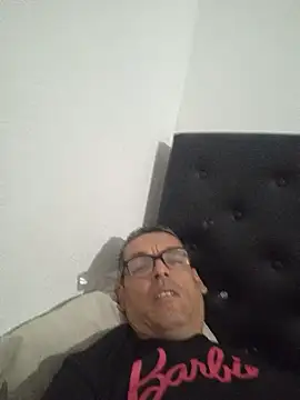 Carlos-0425 online show from 07/01/26, 05:09