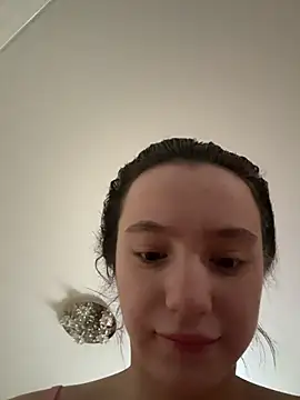 MiaTee online show from 02/27/26, 03:17