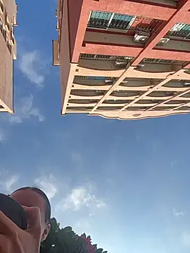 MiaTee online show from 04/11/26, 02:05