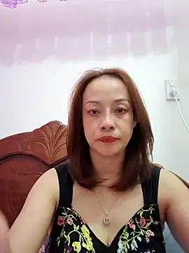 Snapshot of Baby-bigboobs2026 chatting on 02/13/26, 02:13 Baby-bigboobs2026 online show from 02/13/26, 02:13