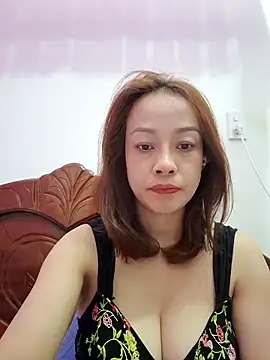 Snapshot of Baby-bigboobs2026 chatting on 02/23/26, 12:19 Baby-bigboobs2026 online show from 02/23/26, 12:19