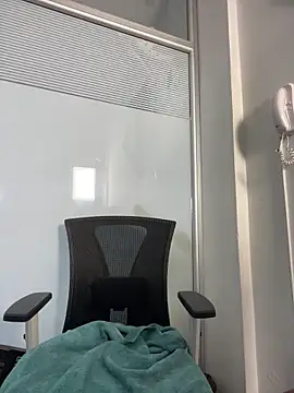 Nahomy Benett online show from 02/20/26, 11:54