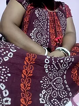 Snapshot of ROMASARKAR chatting on 02/05/26, 02:11 ROMASARKAR online show from 02/05/26, 02:11