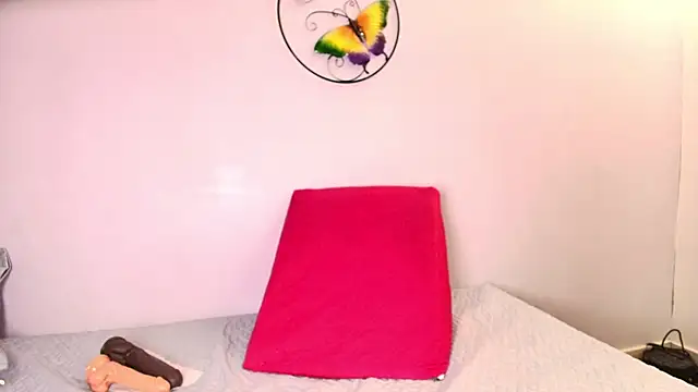 Snapshot of melany_roberts_ chatting on 02/20/26, 03:14 melany roberts online show from 02/20/26, 03:14