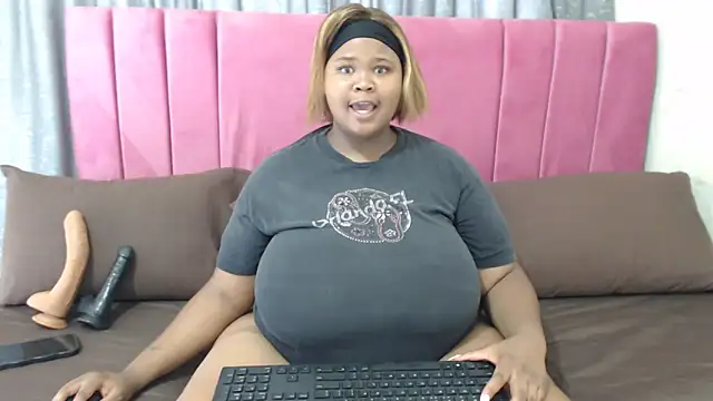 BustyBmw online show from 03/18/26, 10:51