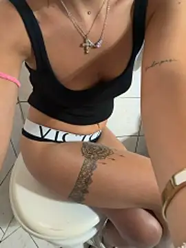 Lorella345 online show from 05/11/26, 02:45