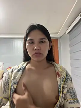 Snapshot of alianabrooks chatting on 02/26/26, 01:54 alianabrooks online show from 02/26/26, 01:54