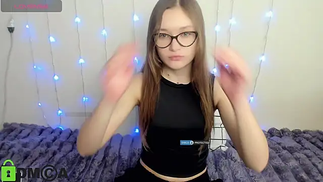 Elina X online show from 03/21/26, 08:30