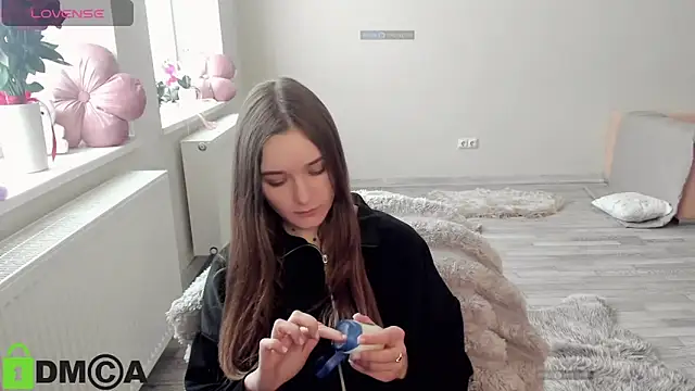 Elina X online show from 04/09/26, 07:25