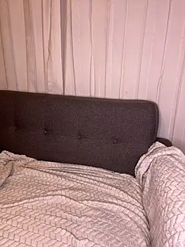 Snapshot of cristal__violetaa chatting on 02/03/26, 06:22 cristal violetaa online show from 02/03/26, 06:22