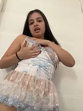 vainillasuave online show from 02/13/26, 03:41