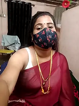 Snapshot of Madhusri_Tamil_Telugu chatting on 04/19/26, 04:39 Madhusri Tamil Telugu online show from 04/19/26, 04:39