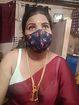 Snapshot of Madhusri_Tamil_Telugu chatting on 05/23/26, 02:43 Madhusri Tamil Telugu online show from 05/23/26, 02:43