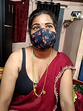 Snapshot of Madhusri_Tamil_Telugu chatting on 06/01/26, 02:52 Madhusri Tamil Telugu online show from 06/01/26, 02:52