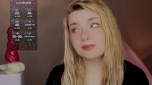 Snapshot of _Matadora_ chatting on 02/17/26, 05:41 Matadora online show from 02/17/26, 05:41