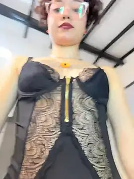 Snapshot of luci_butterfly chatting on 02/23/26, 07:22 luci butterfly online show from 02/23/26, 07:22