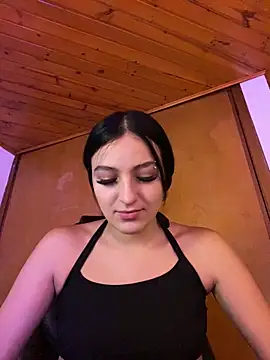 Snapshot of Valery_pink18 chatting on 02/20/26, 01:46 Valery pink18 online show from 02/20/26, 01:46