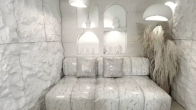 Snapshot of vampkitty_r chatting on 02/02/26, 01:10 vampkitty r online show from 02/02/26, 01:10