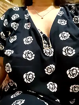 PARI51 online show from 04/17/26, 07:39