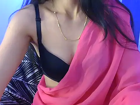 Snapshot of Qute_flora chatting on 02/28/26, 07:04 Qute flora online show from 02/28/26, 07:04