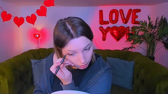 Snapshot of meowseduce chatting on 02/11/26, 01:38 meowseduce online show from 02/11/26, 01:38