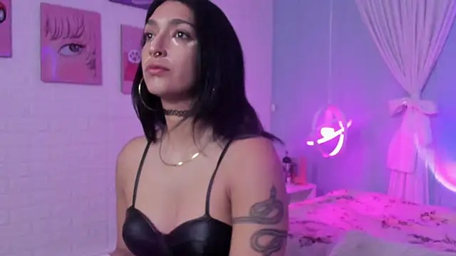 Cleo Foxx online show from 04/10/26, 11:37