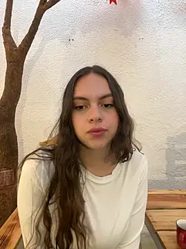 Snapshot of Annie_bonnie_ chatting on 02/13/26, 12:01 Annie bonnie online show from 02/13/26, 12:01