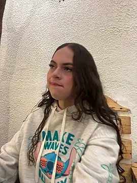 Annie bonnie  online show from 05/10/26, 11:26