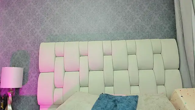 Snapshot of luz-miiaa chatting on 02/02/26, 11:53 luz-miiaa online show from 02/02/26, 11:53