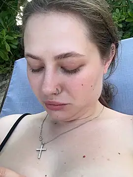 AsynaYuuki online show from 02/07/26, 07:56