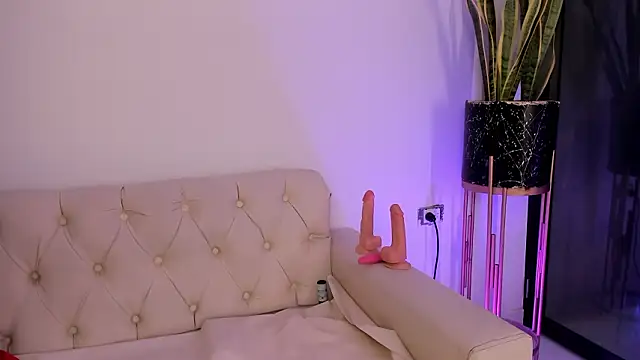 liorah wolf online show from 02/20/26, 08:20