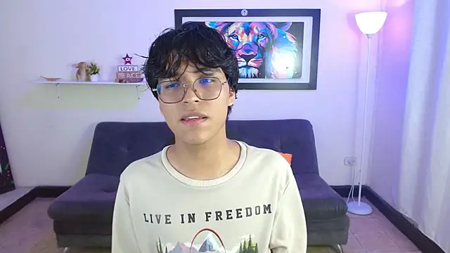 Snapshot of Maecum18 chatting on 02/21/26, 09:38 Maecum18 online show from 02/21/26, 09:38