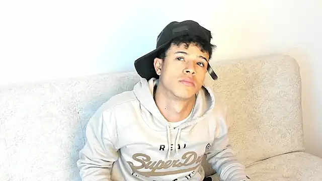 Snapshot of _Alex_Colton chatting on 02/11/26, 09:42 Alex Colton online show from 02/11/26, 09:42