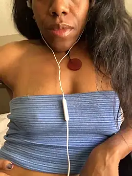 NatalieGainer goodies online show from 04/04/26, 04:48