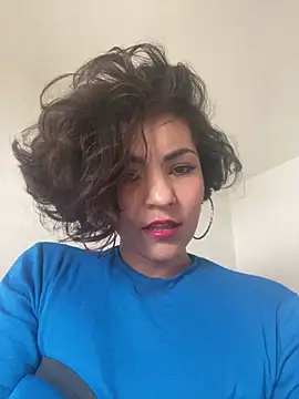 Snapshot of eva_luz chatting on 02/25/26, 12:59 eva luz online show from 02/25/26, 12:59