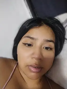 Noa Baker online show from 06/02/26, 12:56