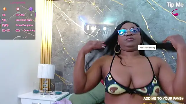 Snapshot of JORDAN_MOOR chatting on 02/19/26, 07:43 JORDAN MOOR online show from 02/19/26, 07:43