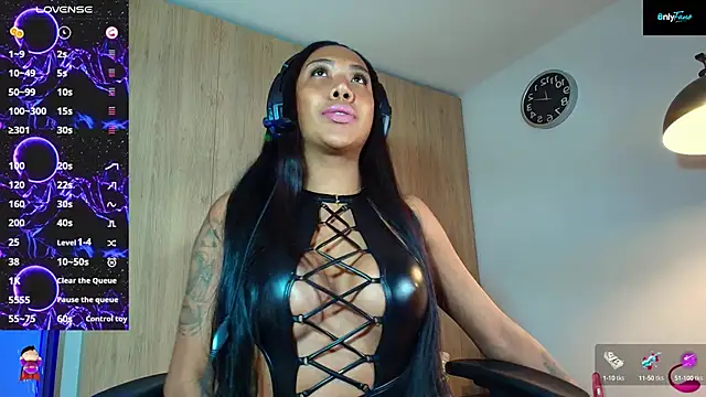 Snapshot of PilarBigCockxxx chatting on 03/07/25, 05:08 PilarBigCockxxx online show from 03/07/25, 05:08