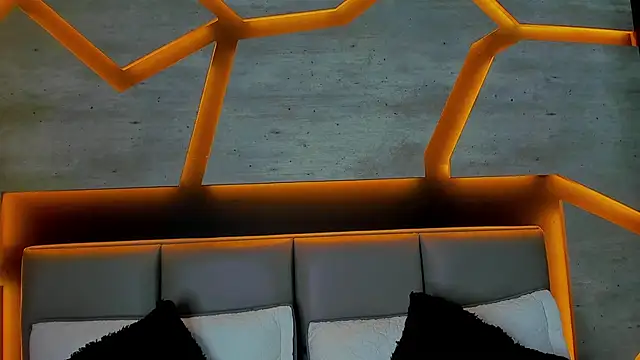 Snapshot of Valeriabigass chatting on 02/07/26, 03:32 Valeriabigass online show from 02/07/26, 03:32