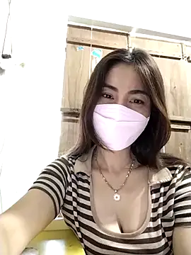 Baby-sexytits2026 online show from 04/04/26, 01:15