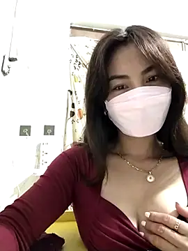 Snapshot of Baby-sexytits2026 chatting on 07/13/26, 01:08 Baby-sexytits2026 online show from 07/13/26, 01:08