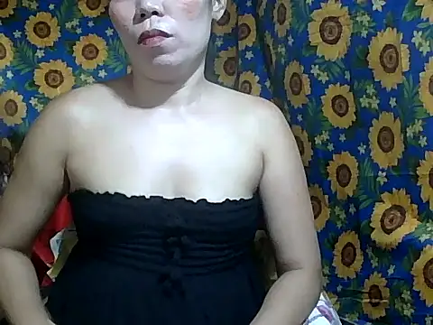 Sexy HotPussy4u online show from 05/08/26, 01:00