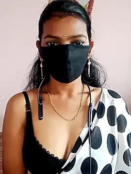 hot kimaya online show from 07/02/26, 08:31