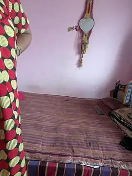 hot kimaya online show from 07/05/26, 08:43