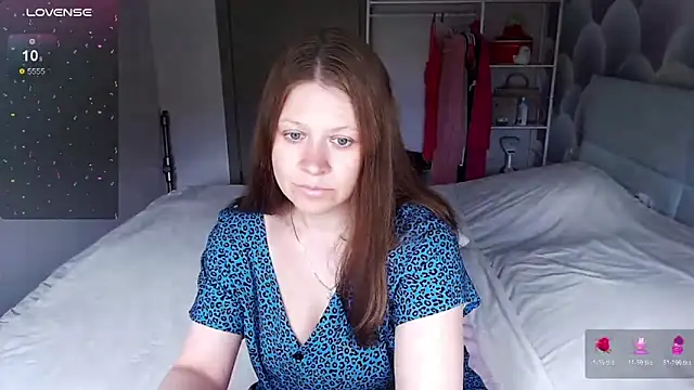 Snapshot of Aleksasamuii chatting on 05/10/26, 07:46 Aleksasamuii online show from 05/10/26, 07:46