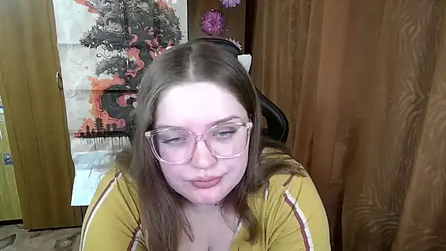 Teasing Dora online show from 04/14/26, 04:57