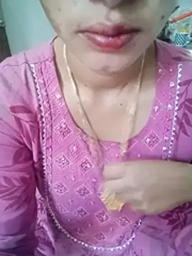 Snapshot of khushi_rawat chatting on 02/07/26, 02:37 khushi rawat online show from 02/07/26, 02:37