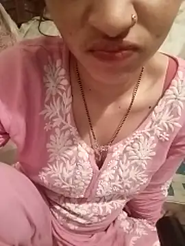 Snapshot of khushi_rawat chatting on 02/27/26, 05:57 khushi rawat online show from 02/27/26, 05:57