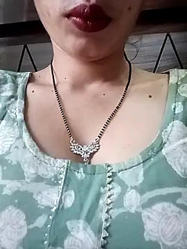 Snapshot of khushi_rawat chatting on 03/01/26, 02:57 khushi rawat online show from 03/01/26, 02:57